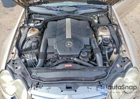 2005 Mercedes-Benz Sl 500 z USA, uszkodzony, nr VIN WDBSK75F75F098231